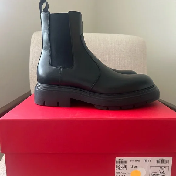 Salvatore Ferragamo Black Ankle Boots - Picture 2 of 4